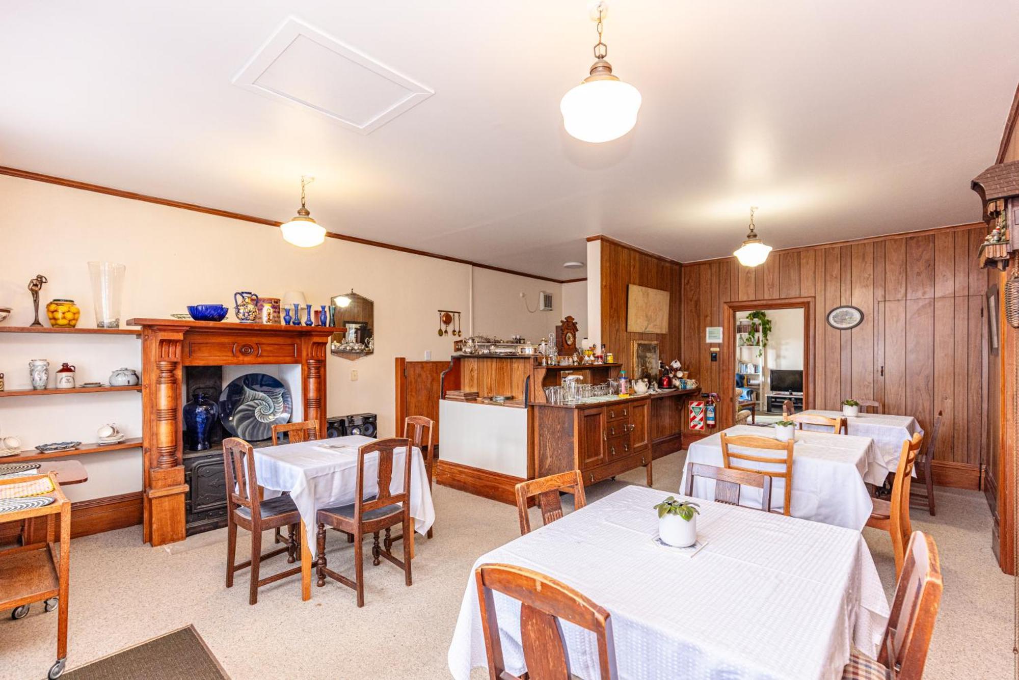 Braemar House B&B And Yha Hostel Whanganui Ngoại thất bức ảnh