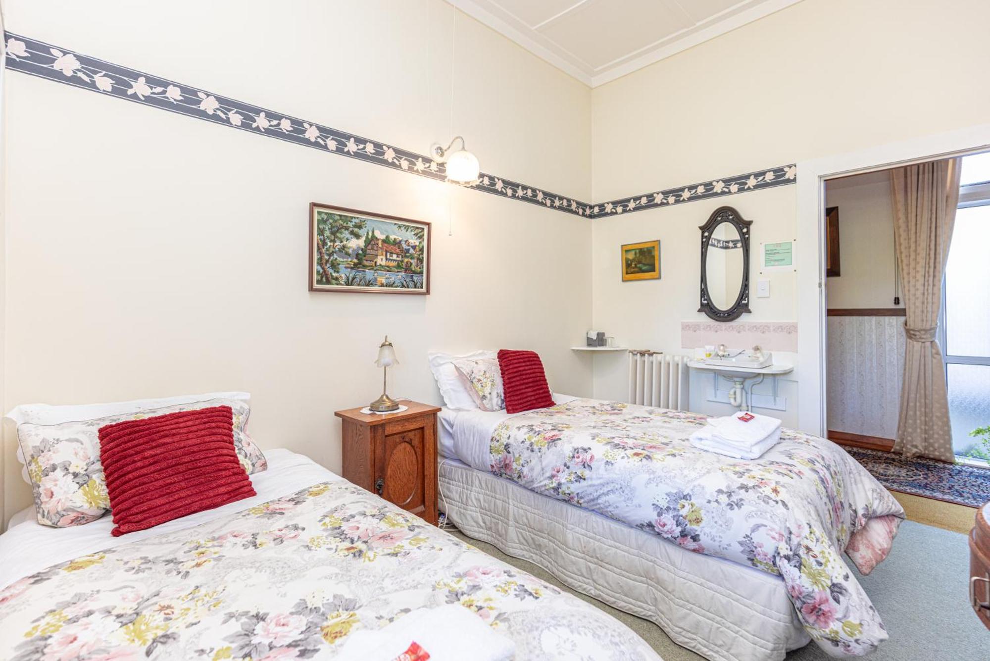 Braemar House B&B And Yha Hostel Whanganui Ngoại thất bức ảnh